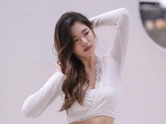 Agnes Yunike Agnes Yunike