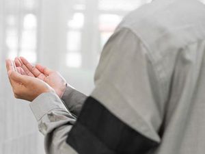 90 Kata-kata Muhasabah Diri Penenang Hati dan Penguat Iman