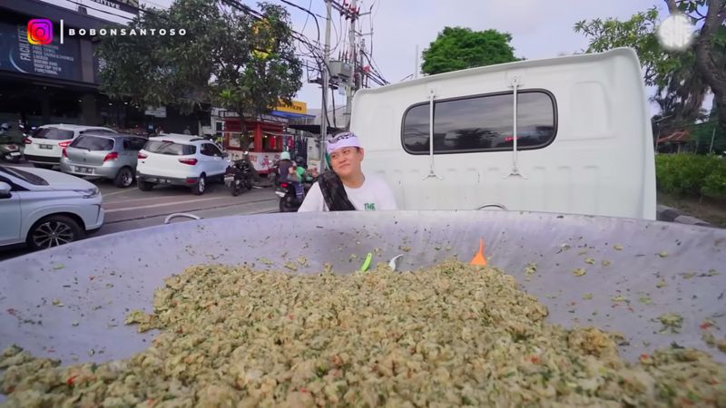 Bobon Santoso bikin seblak rafael jumbo