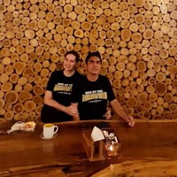 Catherine dan Idham diketahui hanya 3 bulan berkenalan sebelum akhirnya menikah. Perkenalan mereka diinisiasi oleh salah seorang sahabat. Foto: Instagram/@cathrinewilson @idham_mase