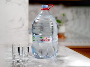 Berbahan PET, Galon Le Minerale Aman untuk Keluarga
