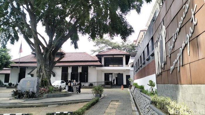 Gedung Indonesia Menggugat (GIM)