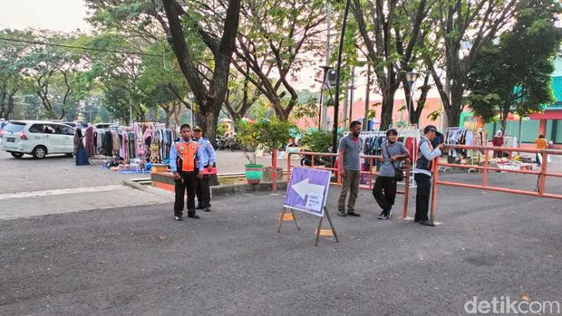 halaman stadion kota Bojonegoro
