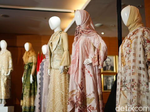 Jakarta Muslim Fashion Week (JMFW) 2024 akan berlangsung pada 19-21 Oktober 2023, di Indonesia Convention Exhibition (ICE) BSD, Tangerang.