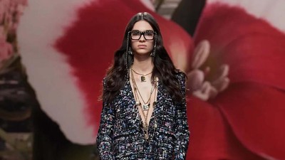 10 Koleksi Chanel Spring/ Summer 2024, Merayakan Kebebasan dengan Elegan