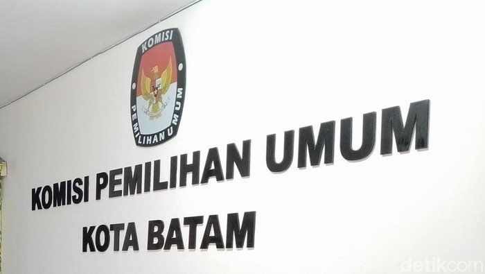 KPU Batam. (Alamudin Hamapu/detikSumut)