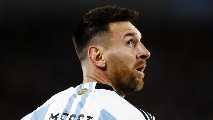 Soccer Football - World Cup - South American Qualifiers - Argentina v Paraguay - Estadio Mas Monumental, Buenos Aires, Argentina - October 12, 2023 Argentinas Lionel Messi reacts REUTERS/Agustin Marcarian