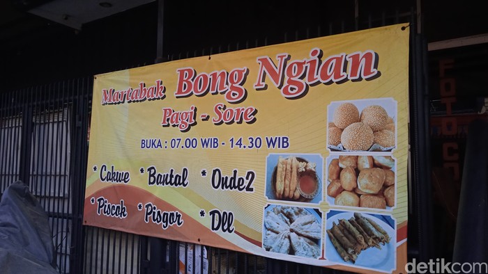Dari Jualan Pukis, Bong Ngian Beralih Tawarkan Martabak Bangka Sejak 1982