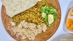 Mie Garlic Butter Topping Kepiting Soka Bisa Dicicip di Pasar Cipete
