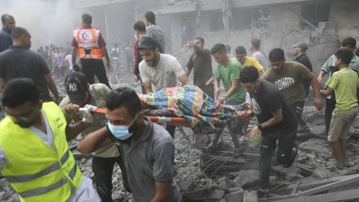 Dokter di Gaza Bertahan Selamatkan Nyawa, Tolak Perintah Israel Tinggalkan RS