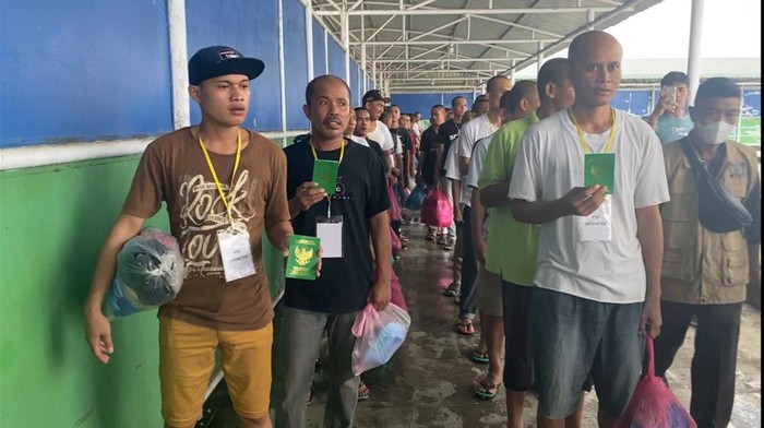 Sebanyak 130 Pekerja Migran Indonesia (PMI) dideportasi dari Depot Tahanan Imigresen (DTI) Tawau, Malaysia ke Nunukan, Kalimantan Utara (Kaltara).