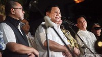 Tentang cawapres, kita juga tadi melaksanakan diskusi, di mana setiap ketua partai menyampaikan pandangan-pandangannya, kata Prabowo usai rapat, di Kertanegara, Jumat (13/10/2023). 