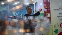 Indosat Ooredoo Hutchison (IOH) berkolaborasi dengan Pemerintah Kota Bogor dan Dinas Lingkungan Hidup Kota Bogor melakukan inovasi untuk melestarikan lingkungan secara berkelanjutan, melalui Program Sampah Jadi Pulsa.