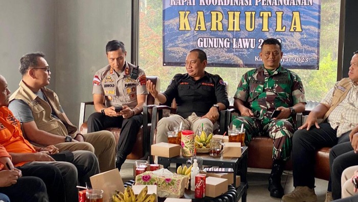 Rapat koordinasi penanganan Karhutla Gunung Lawu.