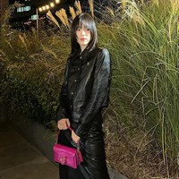 “Is that han so hee ssi 😂😂” “Slide terakhir gw kira han sohee 🤤” “Last Slide Hansohee sangat 😍” komentar penggemar yang menyadari kemiripan Ryujin ITZY dan Han So Hee. Foto: dok. Twitter @SRJ_Global