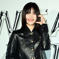 Han So Hee sendiri telah mengakui kemiripannya dengan Ryujin ITZY secara tak langsung. Bintang drama Korea Nevertheless itu menyukai postingan penggemar yang membandingkan foto keduanya di Instagram. Foto: dok. Twitter @SRJ_Global