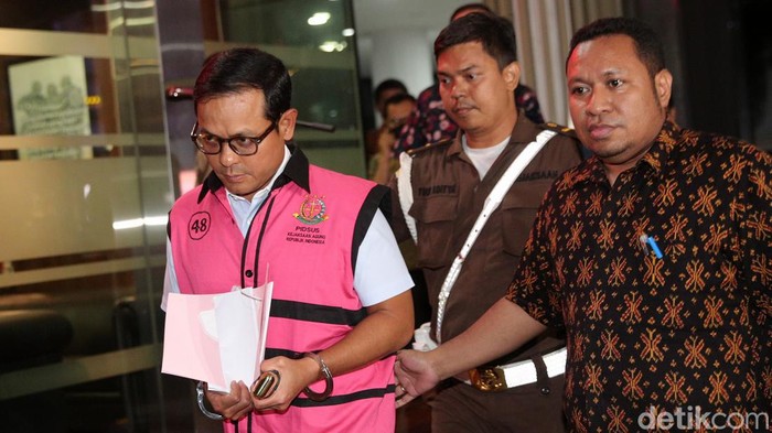 Sosok Tersangka ke-13 Kasus Korupsi BTS Kominfo