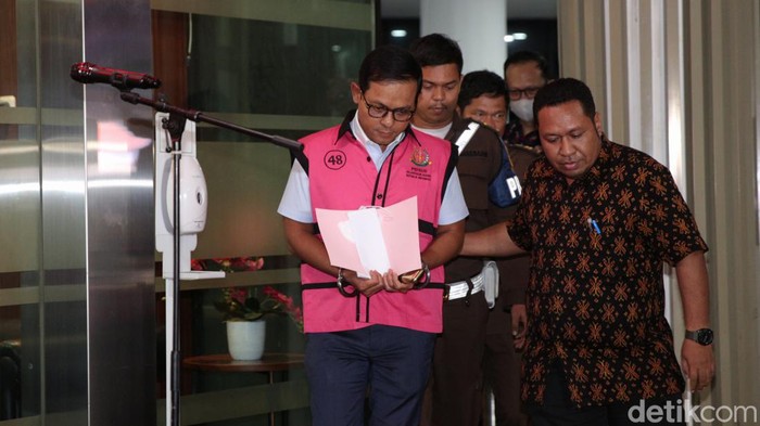 Sosok Tersangka ke-13 Kasus Korupsi BTS Kominfo