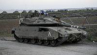 Tank-tank Israel Bergerak Ke Perbatasan Jalur Gaza