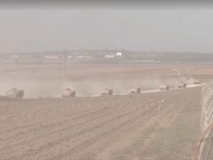 Tank-tank Israel Mulai Bergerak untuk Invasi Darat ke Gaza