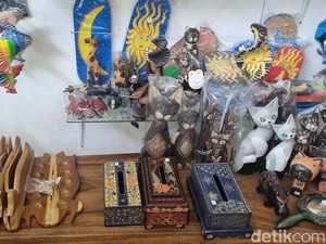 Toko Aksesoris Unik di Prawirotaman Jadi Favorit Turis Cari Pernak-pernik