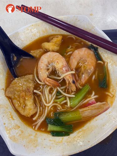 Kecewa! Pelanggan Dapati Tom Yum Pesanannya Beda dengan Foto Menu