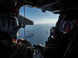 Penampakan USS Gerald R Ford Unjuk Kekuatan Bantu Israel