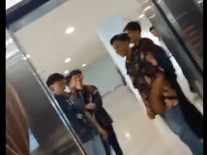 Viral Mahasiswi Bercadar UIN Jambi Dibully Segerombolan Mahasiswa.