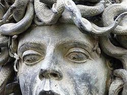 Benda Peninggalan Sejarah Punya Cerita Menarik dan Mencengangkan