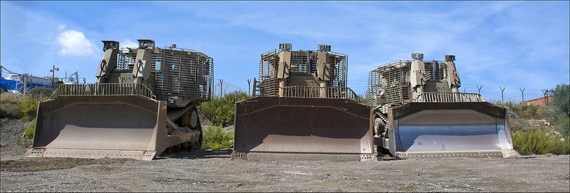 Buldoser Monster Israel