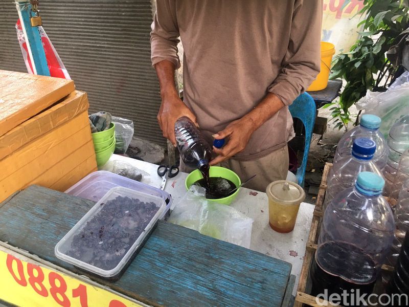 Es tape ketan ala Pacet di Surabaya