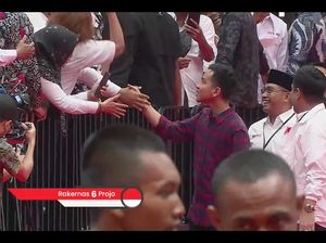 Momen Gibran Tiba di Rakernas Projo Disambut Tepuk Tangan Relawan