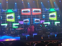Konser Jejak Candra Darusman Ajak Nostalgia
