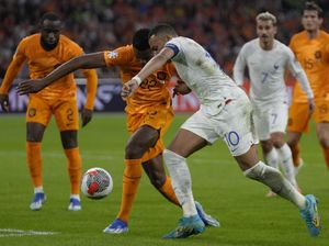Belanda Vs Prancis: Momen Kocak Mbappe Ledek Gaya Jatuh Dumfries