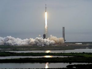 NASA Luncurkan Roket Menuju Asteroid Kaya Logam