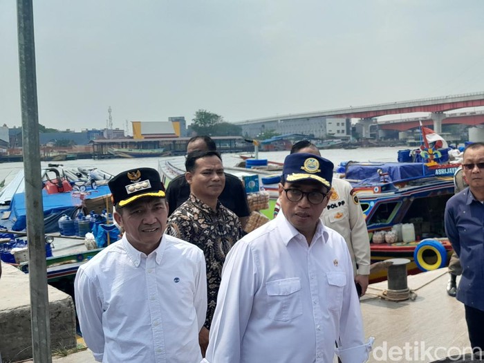 Menteri Perhubungan Budi Karya Sumadi di Palembang.