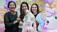 Tahun 2020 Natasha Wilona bahagia dapat merayakan ulang tahunnya. Ia diberi kejutan pesta bertema Unicorn. Gemas ya? Foto: Instagram natashawilona12