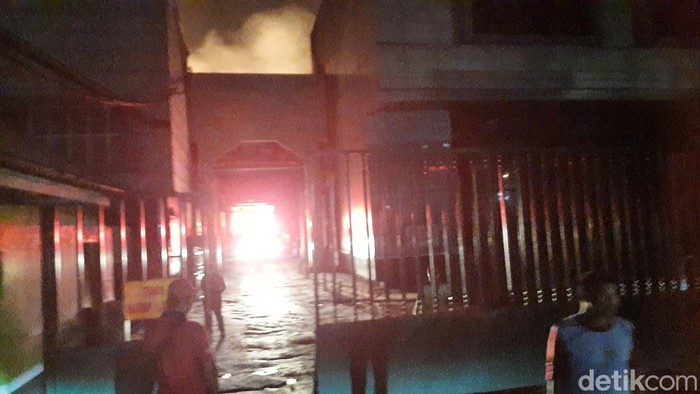 Pabrik Pura di Kudus terbakar, Sabtu (14/10/2023)