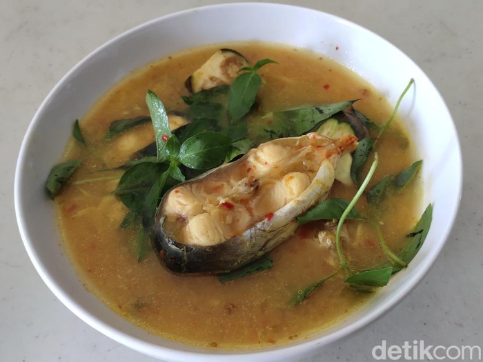 Pindang ikan patin tempoyak