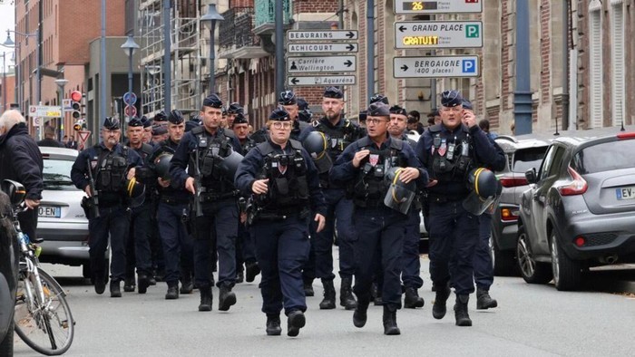 Prancis Kerahkan 500 Personel Buru Geng Pembunuh 2 Sipir Penjara