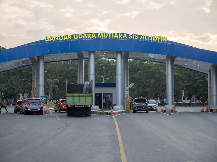 Sempat Rusak Diguncang Gempa, Kini Bandara Mutiara Beroperasi Kembali