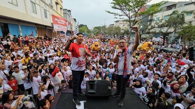 Ribuan Relawan Network For Ganjar Goyang Jakut