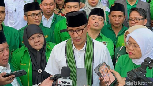 Sandiaga Uno saat menghadiri konsolidasi kader PPP di Mataram, NTB.