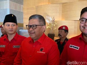 Hasto soal Gibran: Semula Merah Kemudian Berubah Kuning
