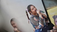 Asya yang memiliki nama lengkap Athaya Alysha merupakan anak dari Edo Borne dan Hesti Purwadinata yang sekarang sudah beranjak dewasa berumur 21 tahun. Foto: Chelsea Olivia Daffa