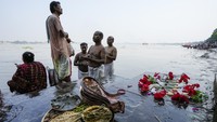 Mahalaya adalah gabungan dari dua kata Maha yang berarti agung dan Alaya atau tempat tinggal.  