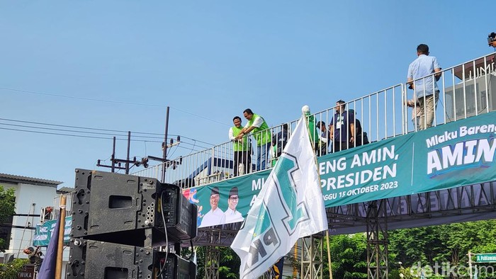 Anies Baswedan di Sidoarjo (Adrial Akbar/detikcom)