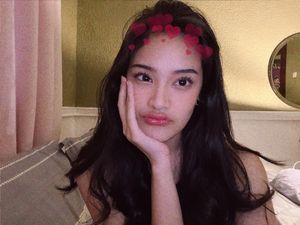 8 Foto Ashel JKT48 yang Mengumumkan Kelulusan Setelah 4 Tahun Berkarier