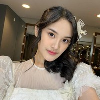 Adzana Shaliha Alifyaa, atau yang akrab disapa Ashel mengumumkan kelulusannya dari grup idola JKT48. Kabar tersebut mengundang kesedihan penggemar yang tak mengira Ashel akan lulus secepat itu.Foto: dok. Instagram @jkt48.ashel