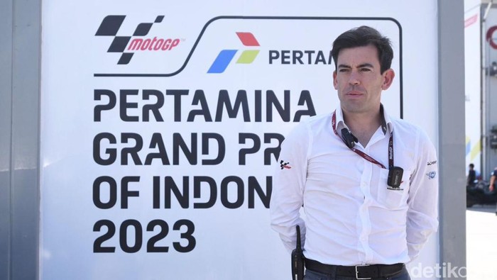 Carlos Ezpeleta